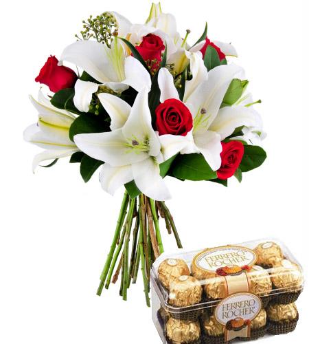 Sensational Bouquet & Ferrero Rocher Box flowers Mayaflowers 